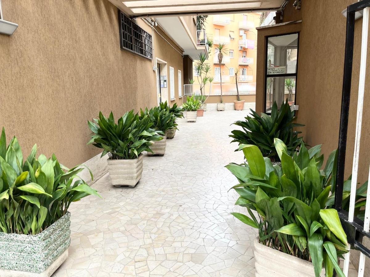 Paula Petra Vatican Apartments Рим Экстерьер фото